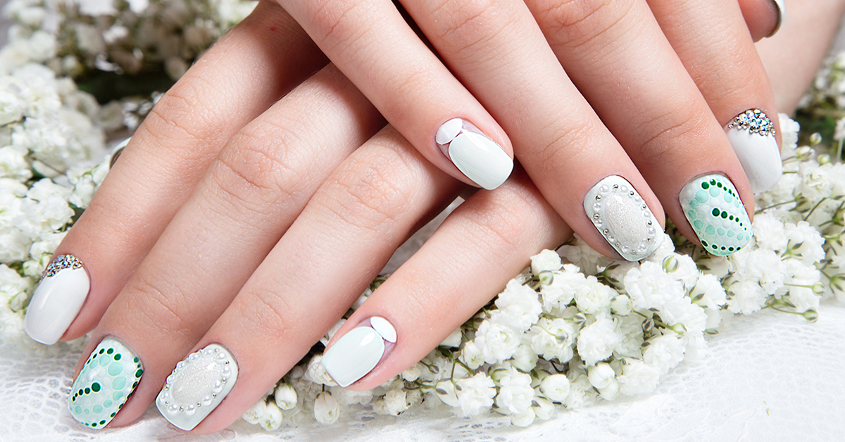 Trendy Bridal Nail Designs