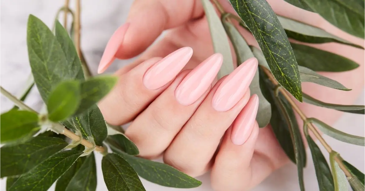 Long-Lasting Gel Manicures